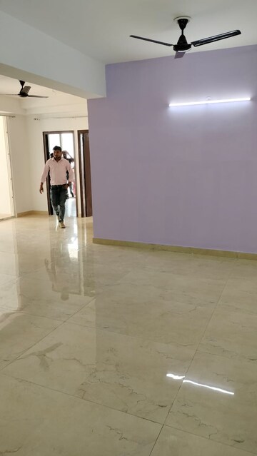 Room in 1 BHK Apartment at Jeet Mariam Park CHS, Naigaon West – for Sale