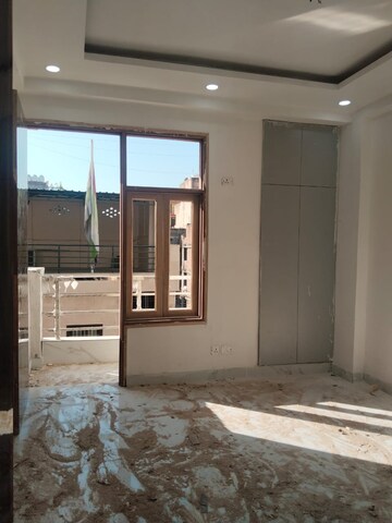 Room in 1 BHK Apartment at Palm Residency Chhatarpur, Chattarpur – for Rent