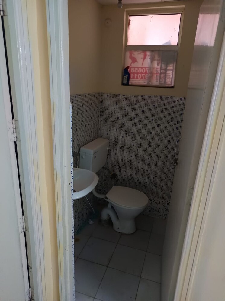 Bathroom, m3m-merlin 3 Bedroom 1844 Sq.Ft. Apartment In Sector 67 Gurgaon 7989353