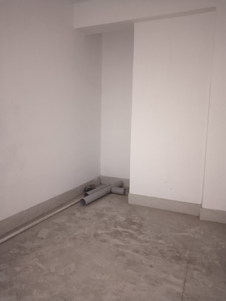 Room, lake town 2 Bedroom 550 Sq.Ft. Apartment In Lake Town Kolkata 7989430