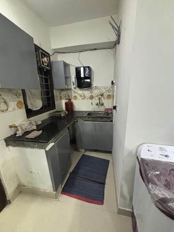 Master Bedroom in 1 BHK Apartment at Palm Residency Chhatarpur, Chattarpur – for Rent
