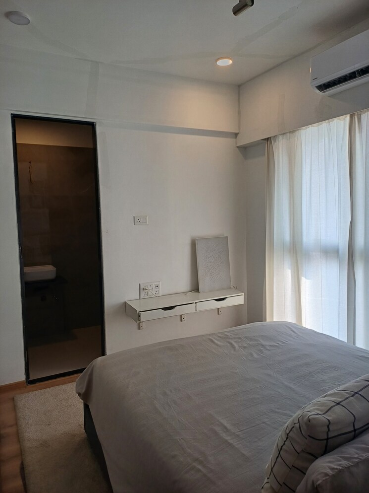 Bathroom, dev-leo-tower 2 Bedroom 670 Sq.Ft. Apartment In Oshiwara Mumbai 7989505