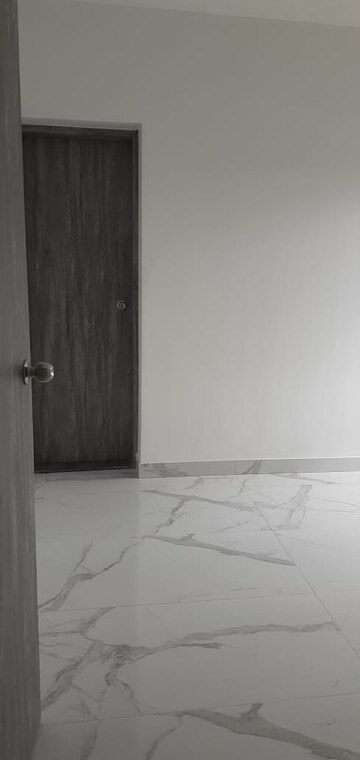 Room in 1 BHK Apartment at Suvan Shades, Mundhwa – for Sale