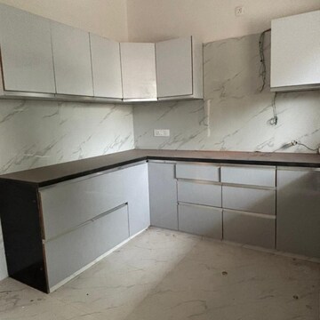 Kitchen in 3.5 BHK Apartment at Sector 36 – for Rent