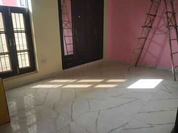 Room in 2 BHK Apartment at Palm Residency Chhatarpur, Chattarpur – for Rent