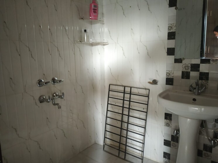Bathroom, palm-residency-chhatarpur 2 Bedroom 1000 Sq.Ft. Apartment In Chattarpur Delhi 7989522