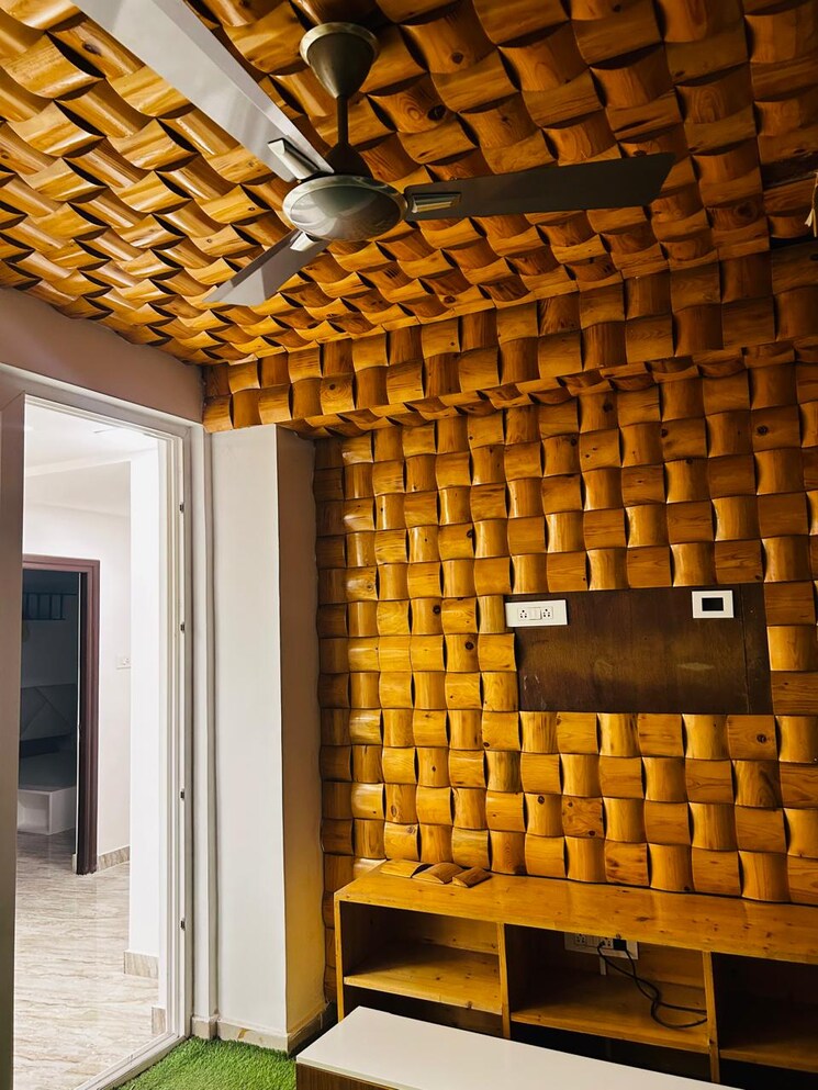 Master Bedroom, smr-vinay-iconia-hyderabad 3 Bedroom 2540 Sq.Ft. Apartment In Kondapur Hyderabad 7989589