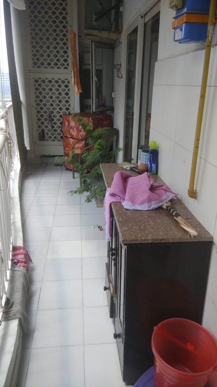 Balcony, amrapali-platinum 3 Bedroom 1775 Sq.Ft. Apartment In Sector 119 Noida 7989707