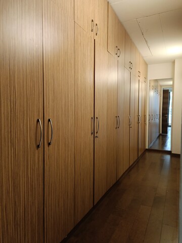 Building Lobby in 4 BHK Apartment at M3M Golf Estate, Sector 65 – for Rent