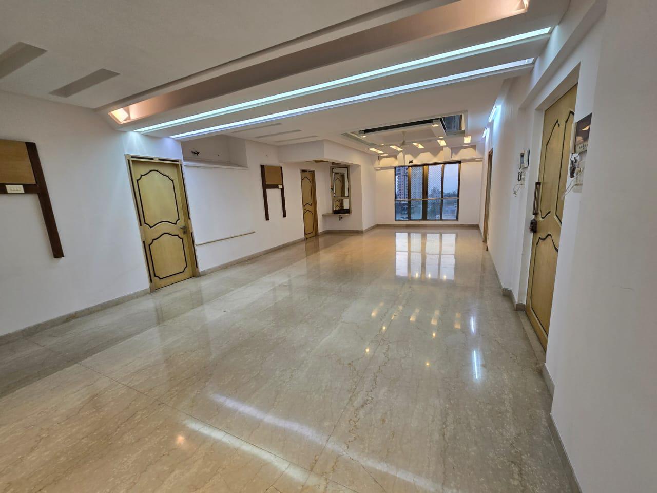 3 BHK + Extra Room Apartment For Sale in Nutex 