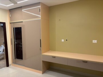Room in 3 BHK Builder Floor at Hsr Layout – for Rent
