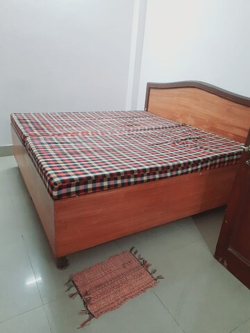 Bedroom in 1 BHK Builder Floor at DLF City Phase III, Sector 24 – for Rent