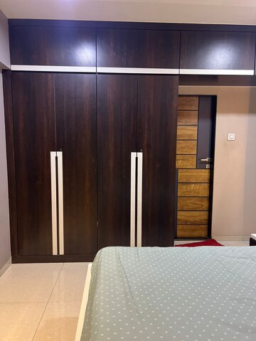 Furnished Amenities in 2 BHK Apartment at Rustomjee Paramount, Khar West – for Sale