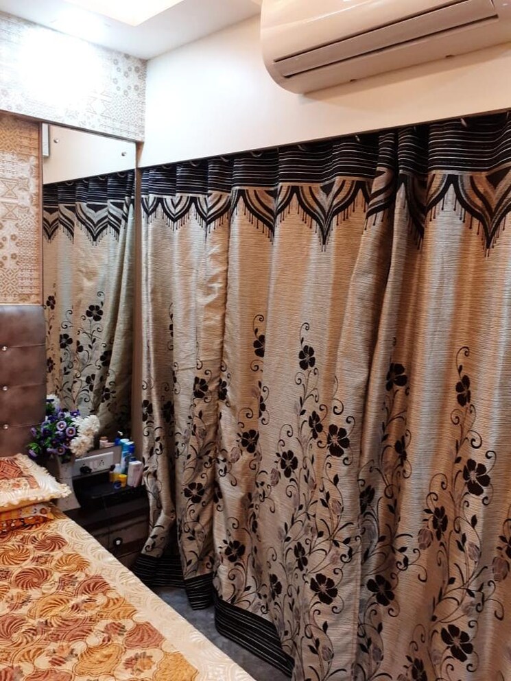 Bedroom, kanchan-ganga-apartment 1 Bedroom 505 Sq.Ft. Apartment In Andheri West Mumbai 7990123