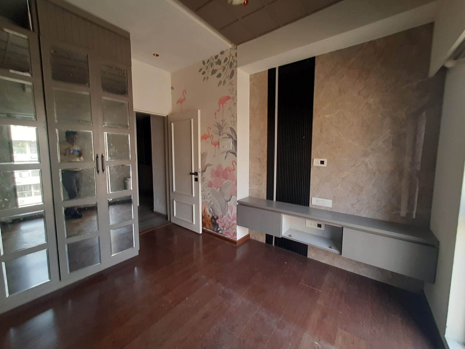 2 BHK Apartment For Sale in Viceroy Savana