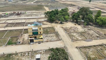  Plot – Exterior View View at Gosainganj - for Sale