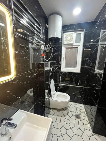 Bathroom in 1 BHK Apartment at Dlf New Town Heights, Rajarhat New Town – for Rent