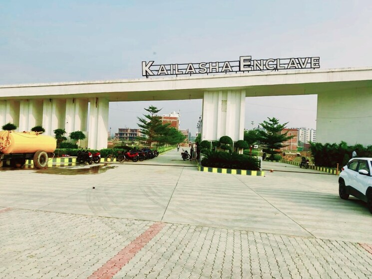 Master Bedroom, kailasha-enclave 4 Bedroom 2700 Sq.Ft. Villa In Sultanpur Road Lucknow 7990248