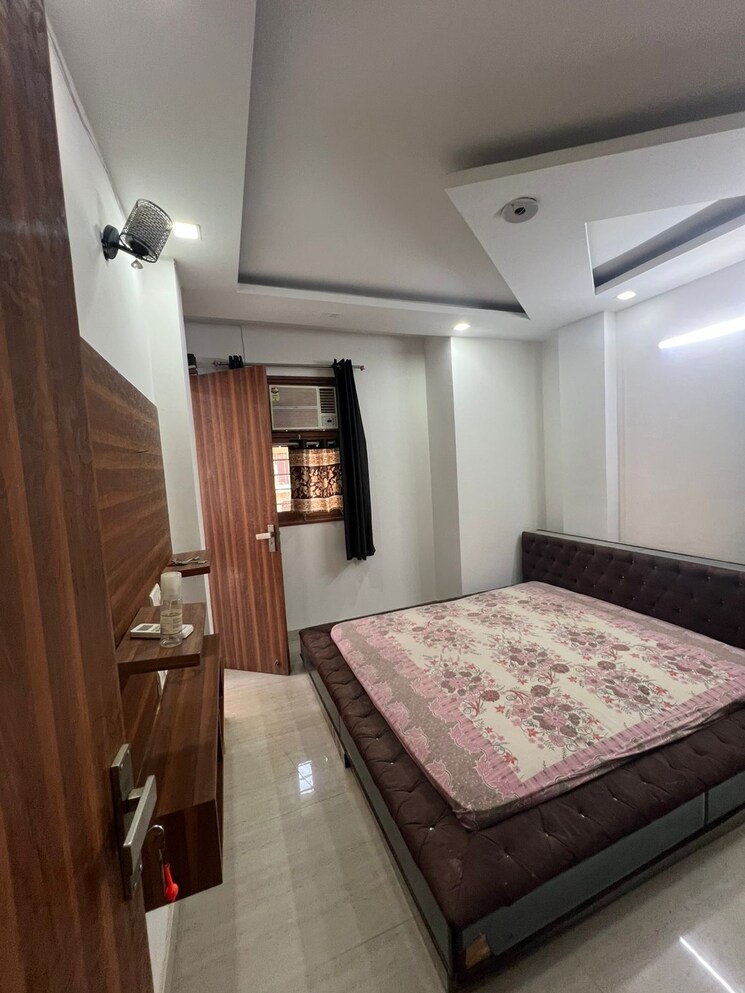Bedroom, fidato-honour-homes 3 Bedroom 2250 Sq.Ft. Builder Floor In Sector 89 Faridabad 7990275