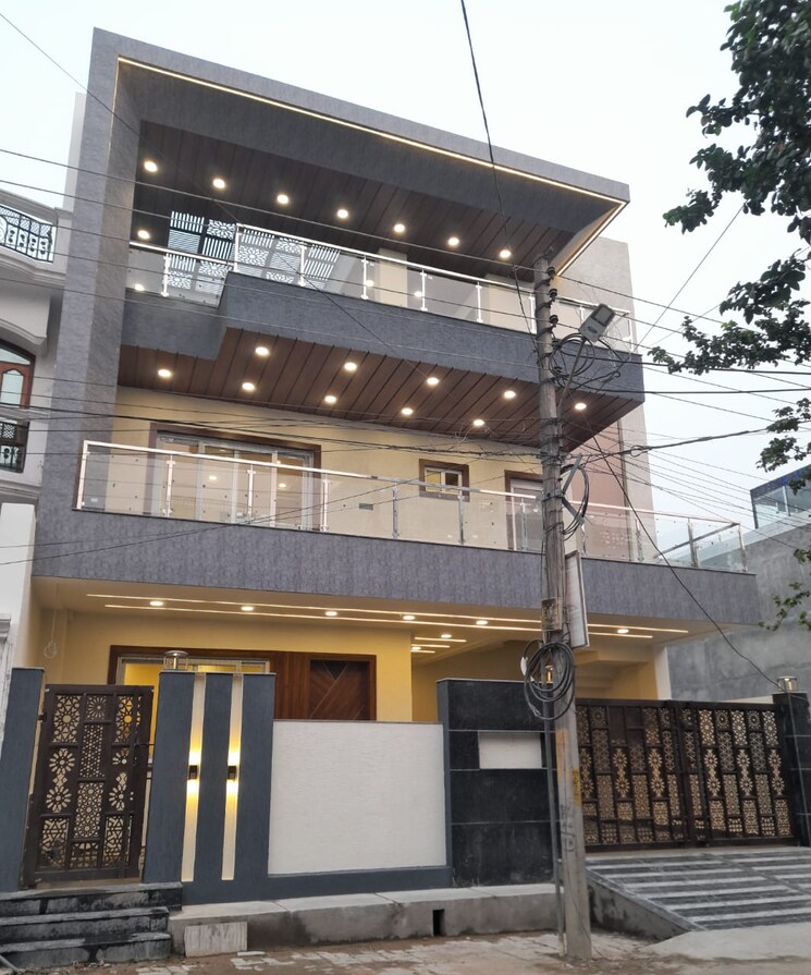 Exterior View, bptp-the-deck 3 Bedroom 2250 Sq.Ft. Builder Floor In Sector 82 Faridabad 7990289