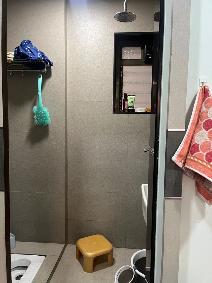 Bathroom, mulund east 1 Bedroom 452 Sq.Ft. Apartment In Mulund East Mumbai 7990321