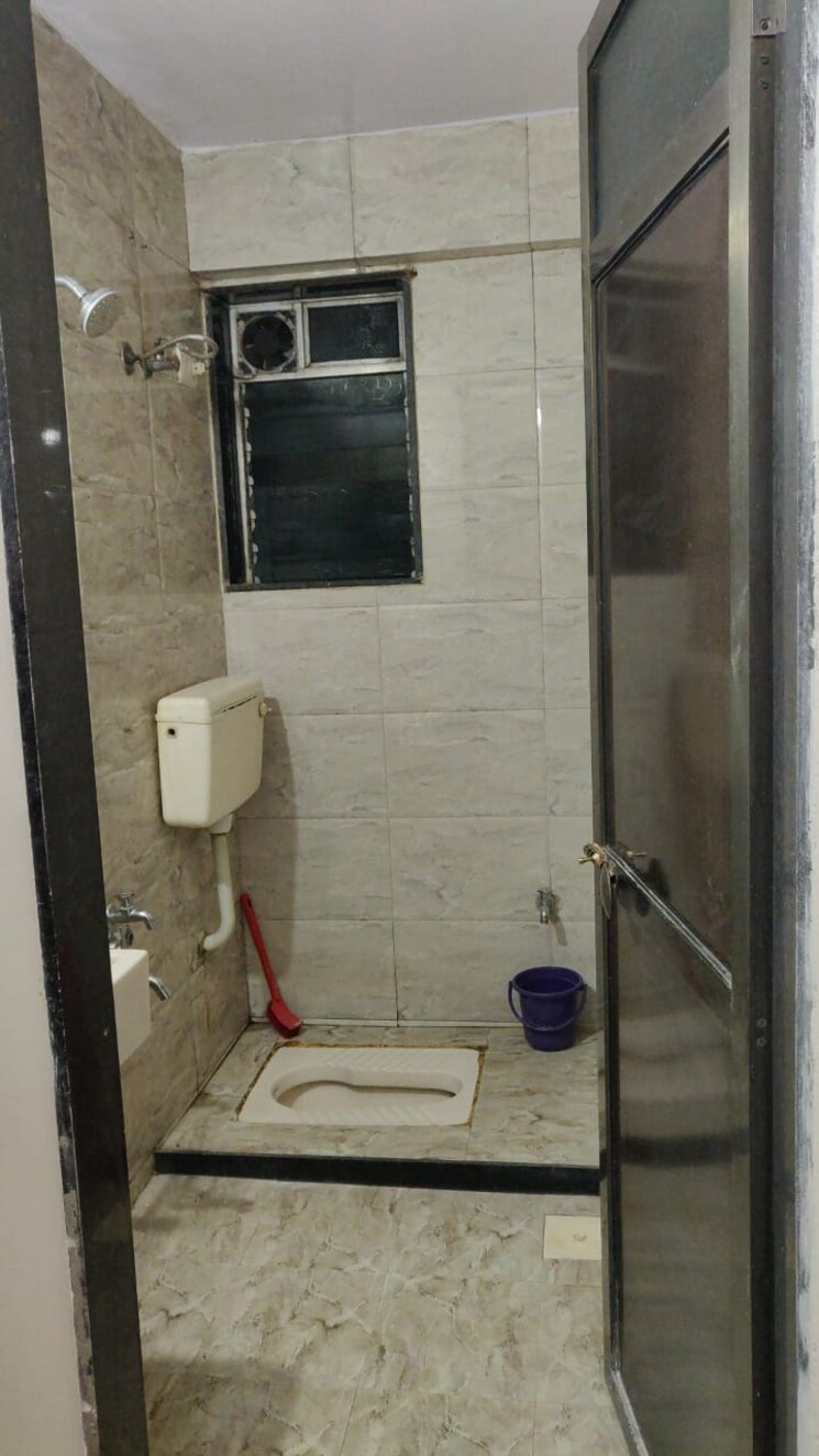 Bathroom, karwa-megh-malhar 1 Bedroom 448 Sq.Ft. Apartment In Chembur Mumbai 7990324