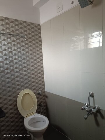 Bathroom in 2 BHK Apartment at Vejalpur – for Rent