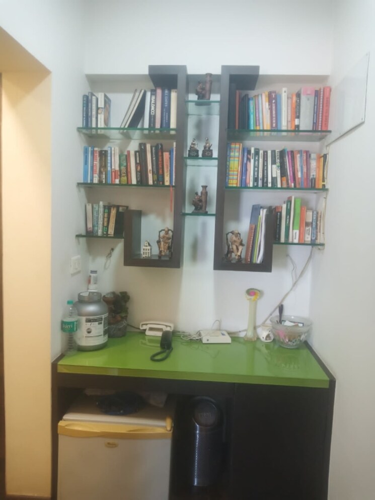 Study Room, hiranandani-verona-co-op-housing-society-ltd 3 Bedroom 1695 Sq.Ft. Apartment In Powai Mumbai 7990365