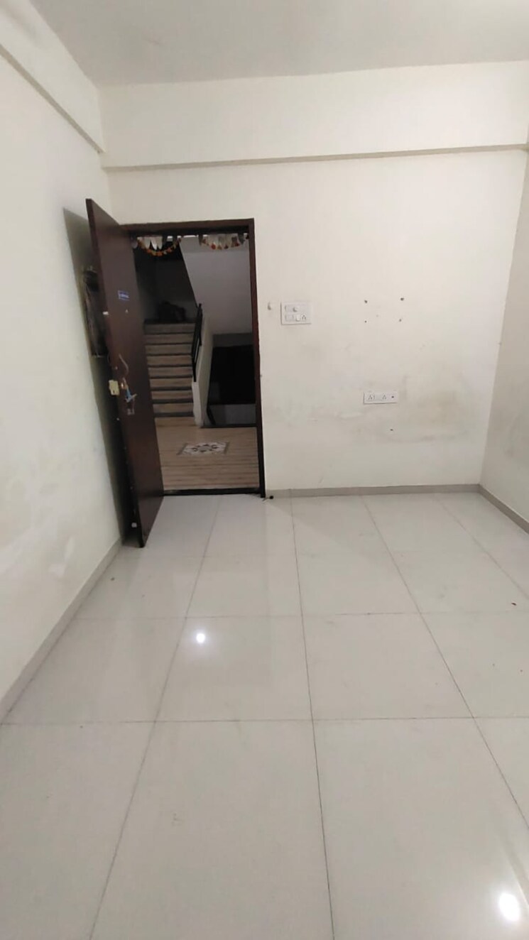 Room, badhekar-krushnakunj 1 Bedroom 600 Sq.Ft. Apartment In Kothrud Pune 7990403