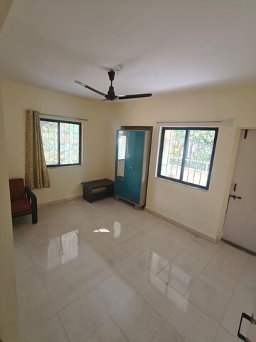 Room in 2 BHK Apartment at Mahadkar Residency, Paud Road – for Rent