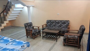 Furnished Amenities in 2 BHK Builder Floor at Rajpur Road – for Rent