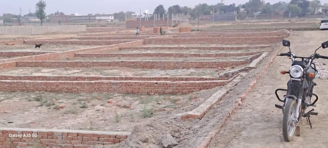 Plot For Sale in Kingson Green Villa Phase 2