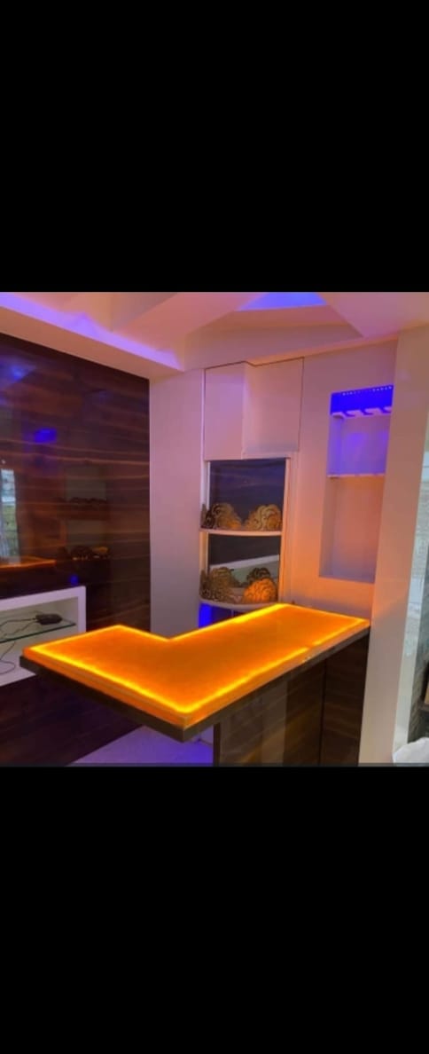 4 BHK + Extra Room 1585 Sq.Ft. Apartment in White Rose