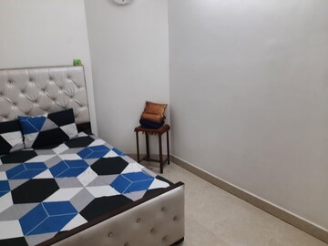 Master Bedroom in 2 BHK Apartment at Mansarover Garden – for Rent