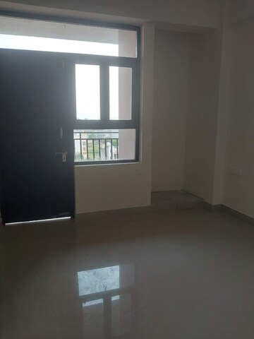 3 BHK Apartment For Rent in Amolik Sankalp, Sector 85