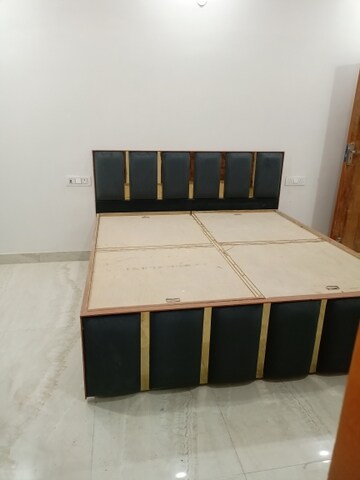 Bedroom in Studio Builder Floor at Moti Nagar – for Rent
