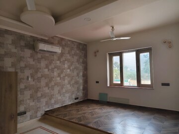 3 BHK Builder Floor For Rent in Shivalik Colony