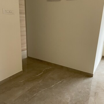 Room in 1 BHK Apartment at Emerald Isle 2, Aarey Colony – for Rent