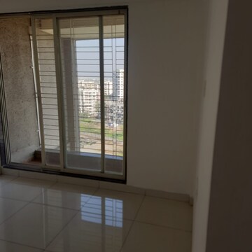 Room in 2 BHK Apartment at Aryan One, Badlapur East – for Rent