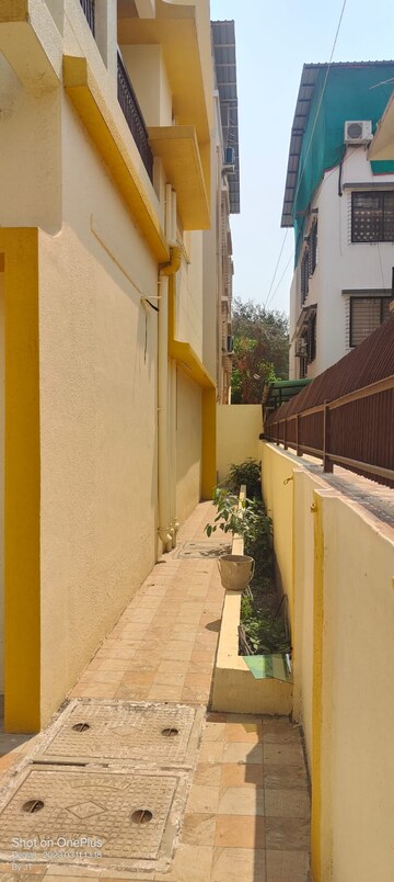 3 BHK Villa – Exterior View View at Deolali Camp - for Sale
