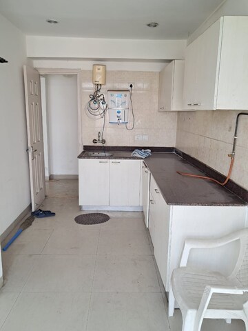 Master Bedroom in 3.5 BHK Independent House at RWA Apartments Sector 26, Sector 26 – for Rent