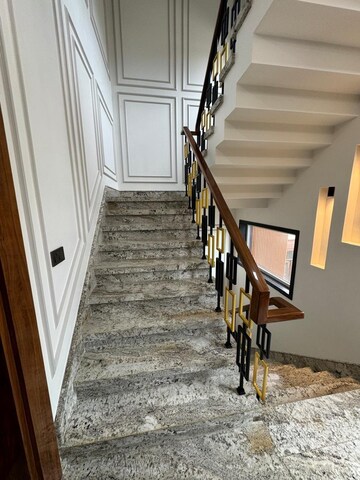 Staircase in 3.5 BHK Independent House at RWA Apartments Sector 26, Sector 26 – for Rent