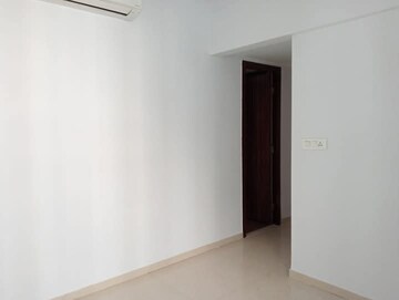 Room in 2 BHK Apartment at Lodha Palava Downtown, Dombivli East – for Rent