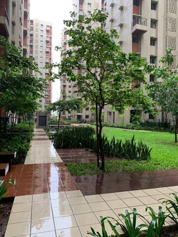 2 BHK Apartment For Rent in Lodha Lakeshore Greens, Dombivli East