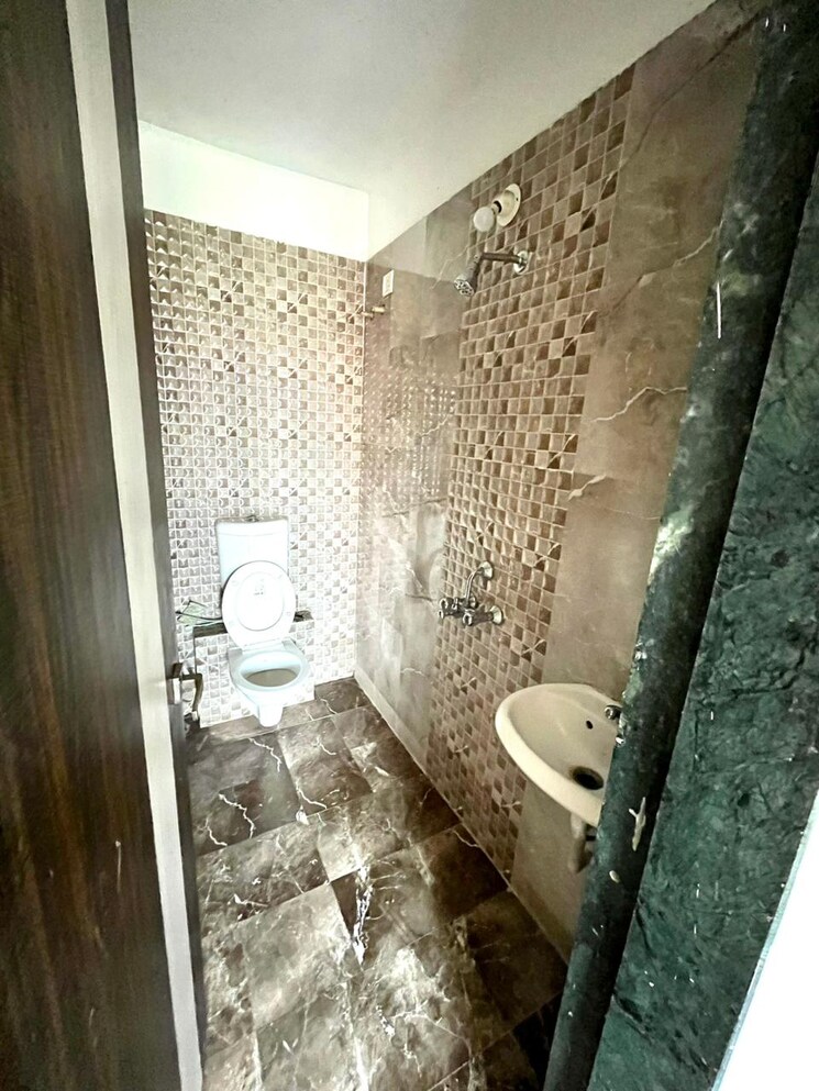 Bathroom, mohan-willows 2 Bedroom 1030 Sq.Ft. Apartment In Badlapur East Thane 7990611
