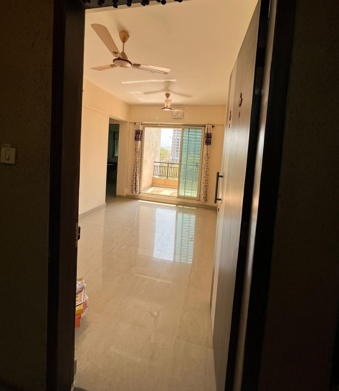 2 BHK Apartment For Sale in Mohan Willows