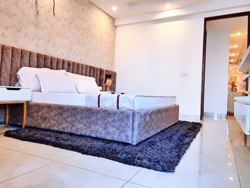 Bedroom in 3 BHK Apartment at Sector 20 – for Sale