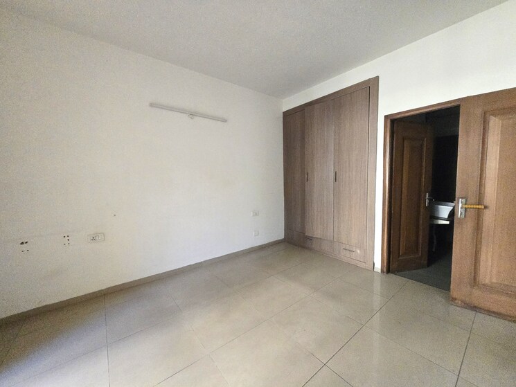 Room, sushma-crescent 3 Bedroom 1860 Sq.Ft. Apartment In Dhakoli Village Zirakpur 7990665