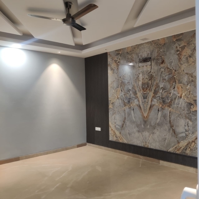 3 BHK + Servant Room Builder Floor For Sale in Sector 71
