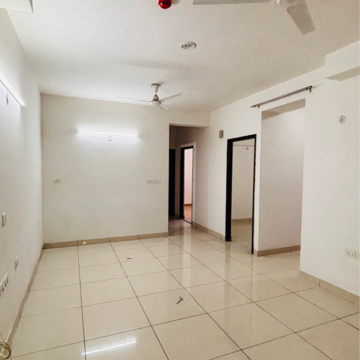 2.5 BHK Apartment For Rent in Supertech The Romano, Sector 118